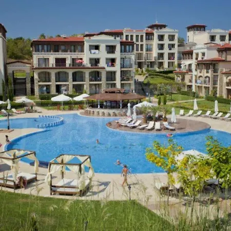в грийнлайф * Sozopol